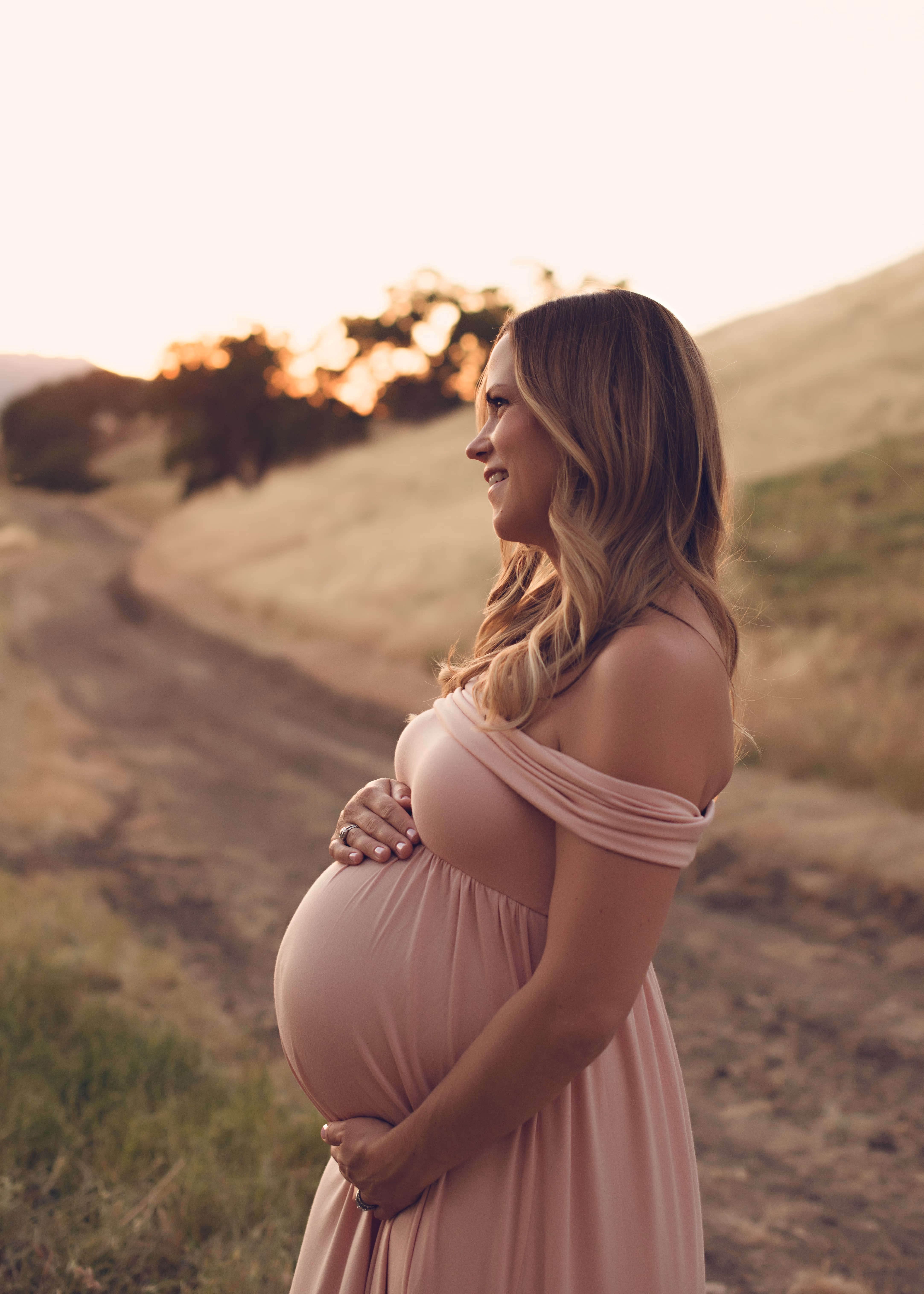 Maternity portrait session by Alicia Cervenka Photography in the Bay Area