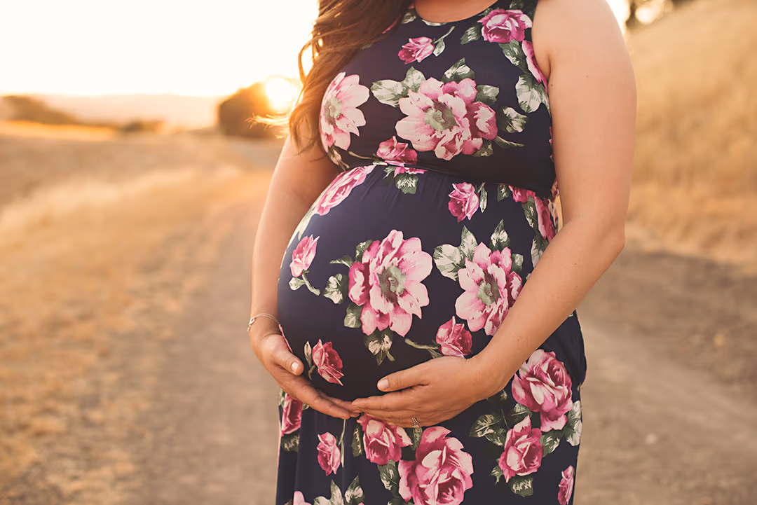 Maternity portrait session by Alicia Cervenka Photography in the Bay Area